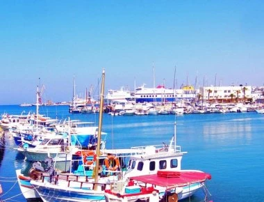 Αυξήση 7% των αφίξεων στην Κρήτη - Βράβευση των καλύτερων ξενοδοχείων σύμφωνα με τη βαθμολογία των επισκεπτών